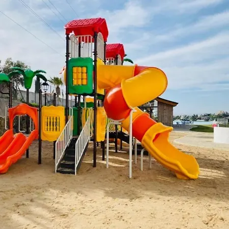 Paradise- Getaway - Golf - - 6 Pools -sea Views 3702 アパート *