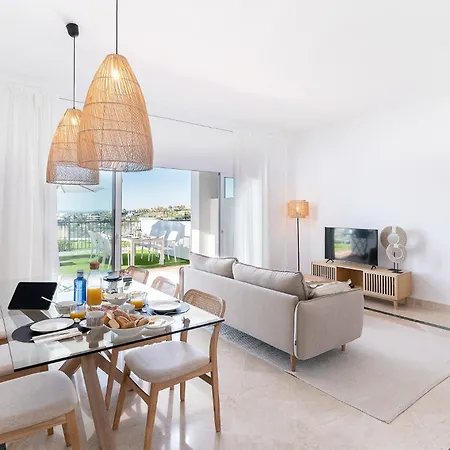 Appartamento Paradise- Getaway - Golf - - 6 Pools -sea Views 3702 Estepona