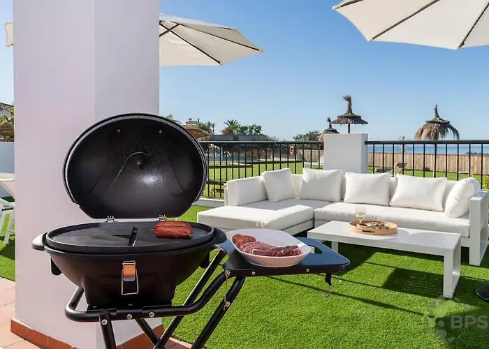 Paradise- Getaway - Golf - - 6 Pools -sea Views 3702