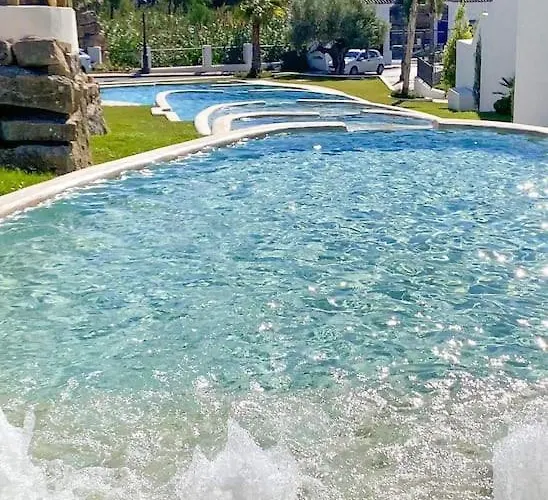 Paradise- Getaway - Golf - - 6 Pools -sea Views 3702 公寓 *