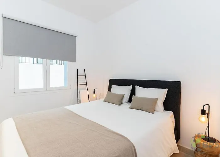 公寓 Paradise- Getaway - Golf - - 6 Pools -sea Views 3702