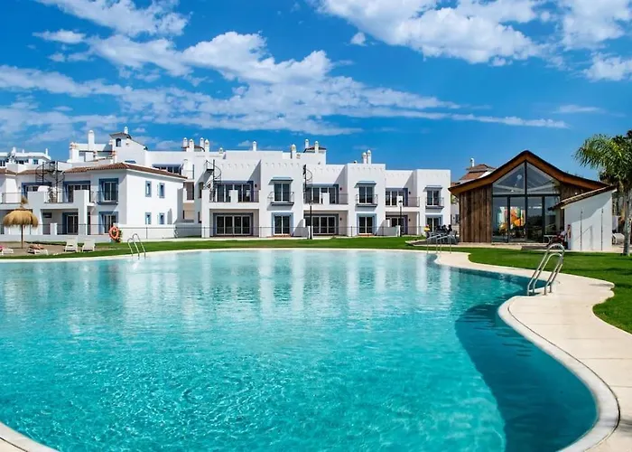 Paradise- Getaway - Golf - - 6 Pools -sea Views 3702 아파트 에스테포나